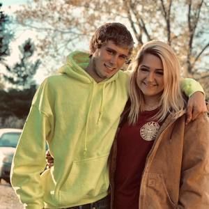 Meet your Posher, Savannah